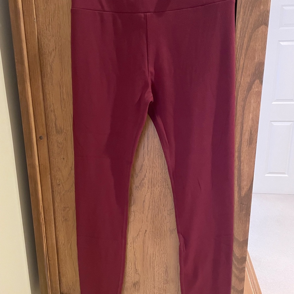 LOFT Lou & Grey leggings
